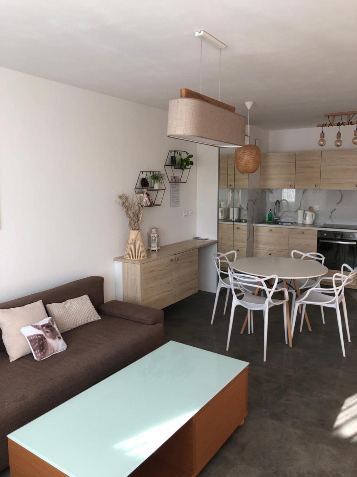 Apartamenty Maja ノヴィ・タルク エクステリア 写真