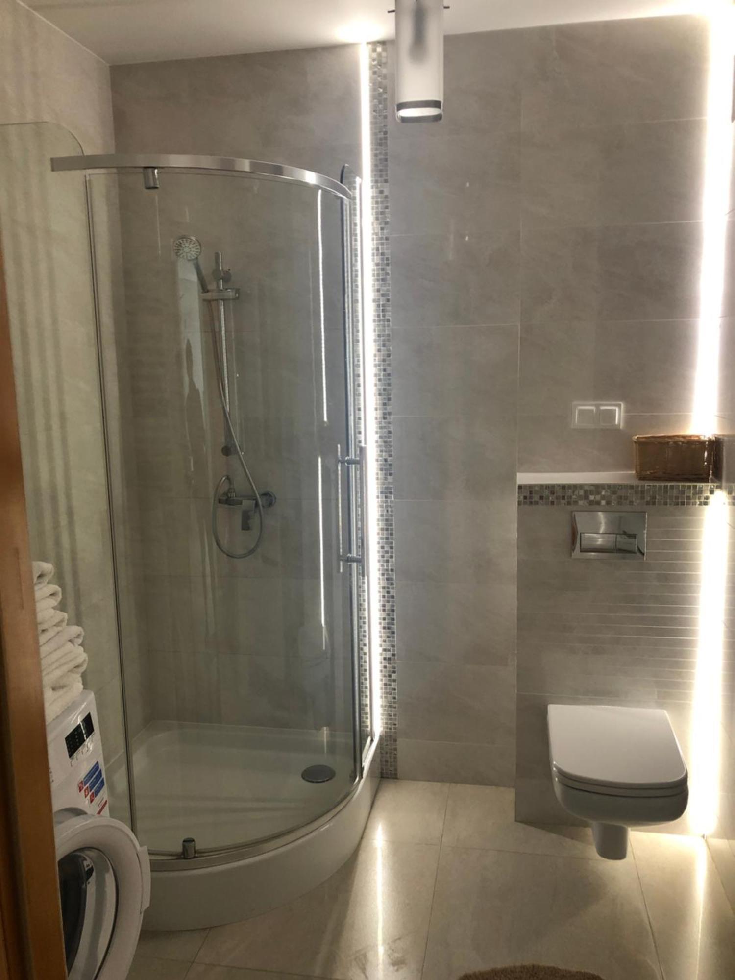 Apartamenty Maja ノヴィ・タルク エクステリア 写真