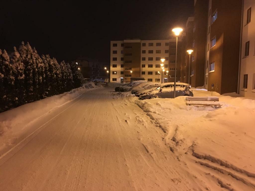 Apartamenty Maja ノヴィ・タルク エクステリア 写真