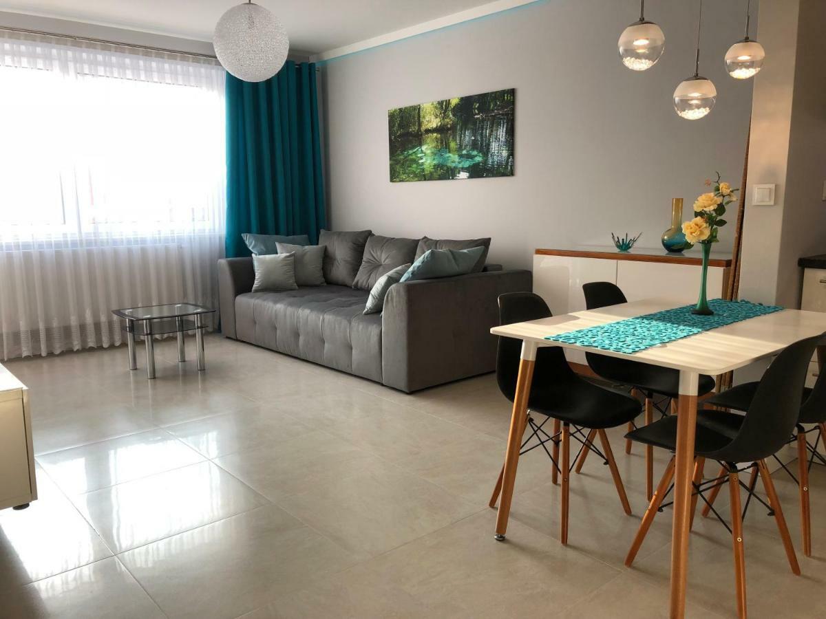 Apartamenty Maja ノヴィ・タルク エクステリア 写真